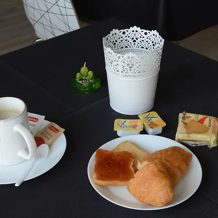 Cristei21 住宿加早餐酒店