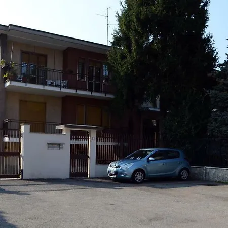 Cristei21 Bed & Breakfast Segrate